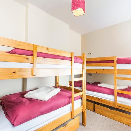 Llangollen Hostel Guest Rooms - No Dormitories - Self Catering Eksteriør billede