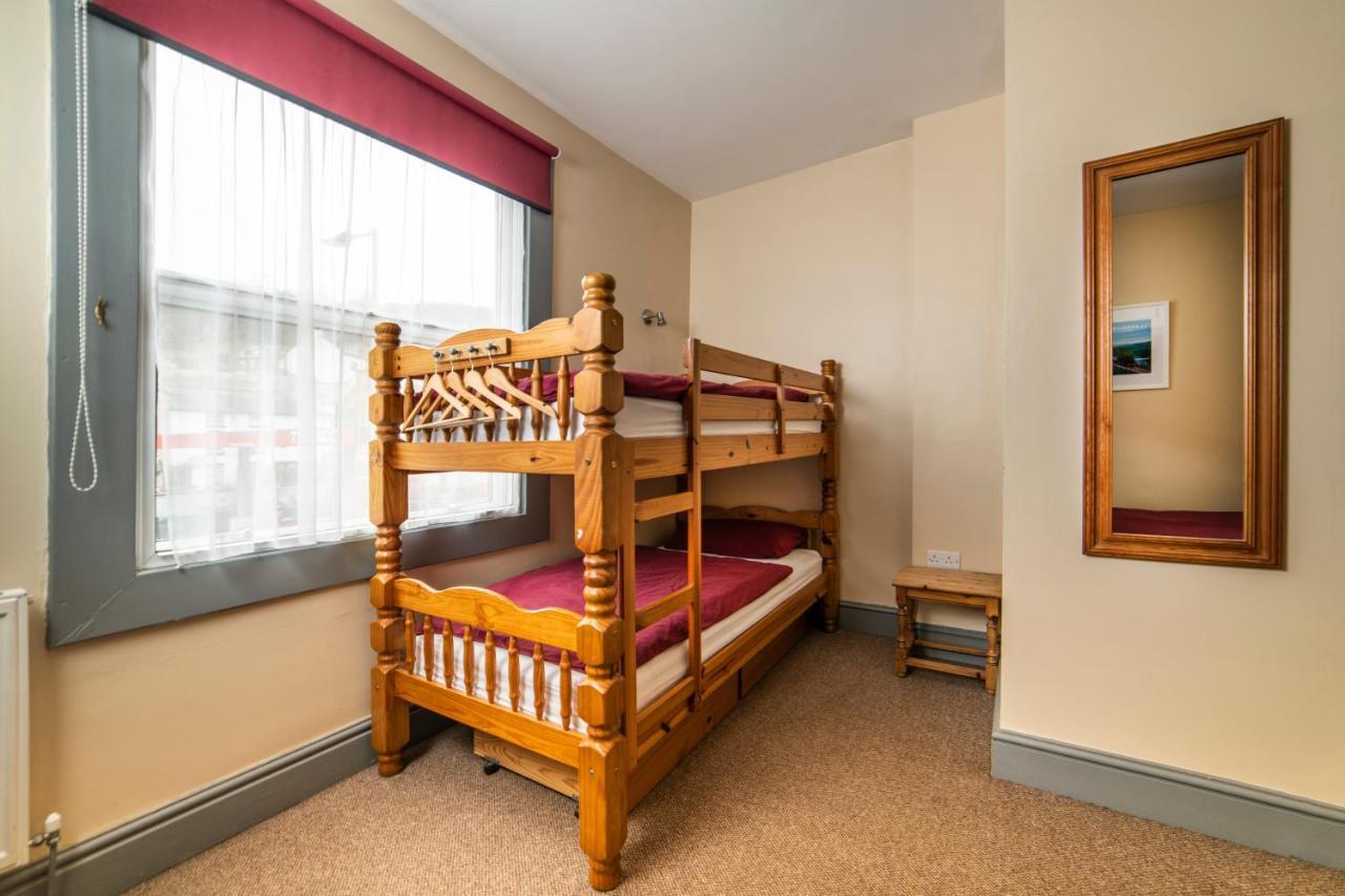 Llangollen Hostel Guest Rooms - No Dormitories - Self Catering Eksteriør billede