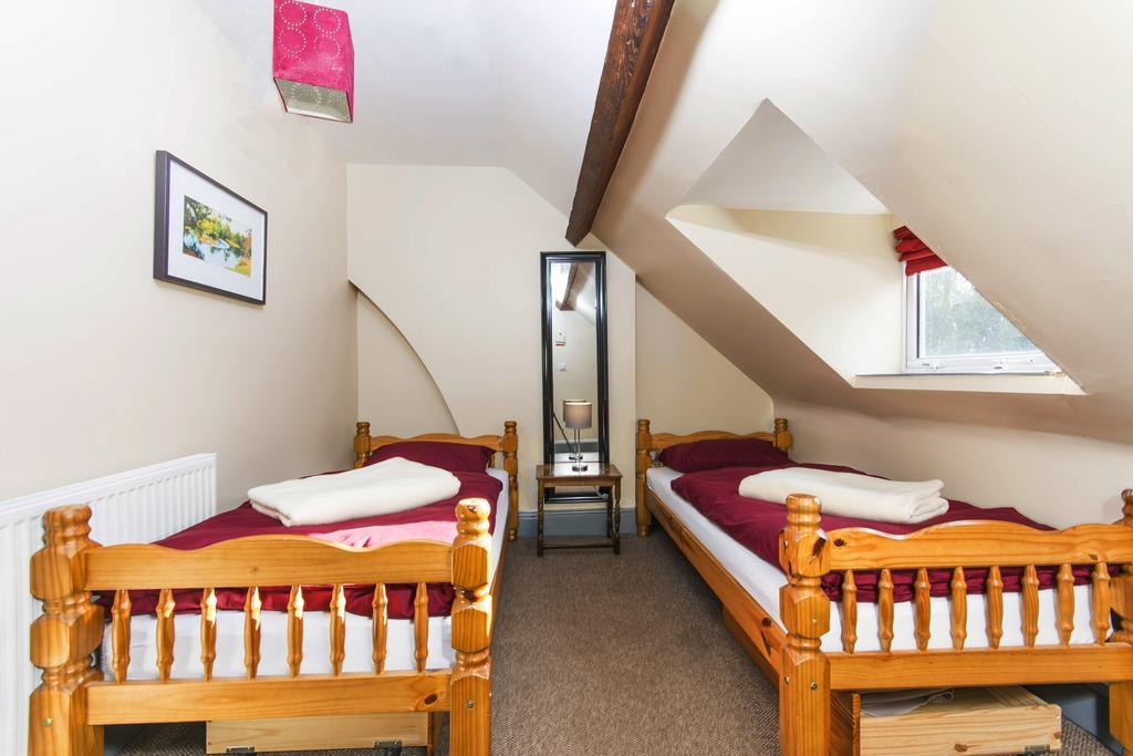 Llangollen Hostel Guest Rooms - No Dormitories - Self Catering Eksteriør billede